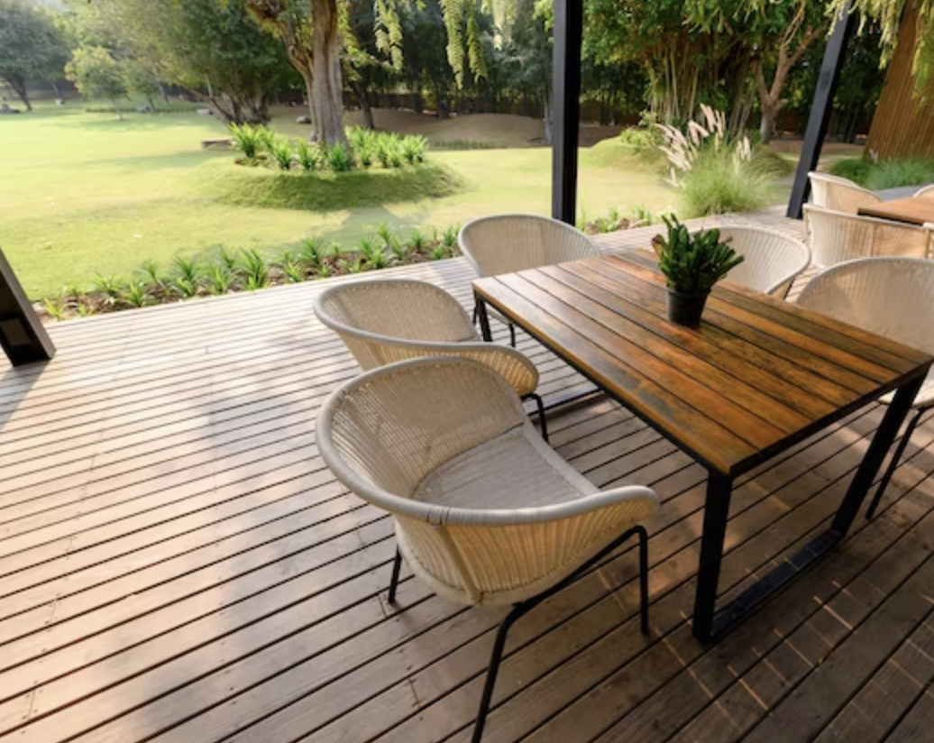 cropped-traeterrasse.png Ny træterrasse bygget professionelt med korrekt underkonstruktion